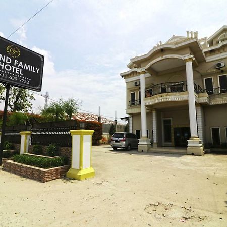 Hotel Grand Family Sungairampah Zewnętrze zdjęcie