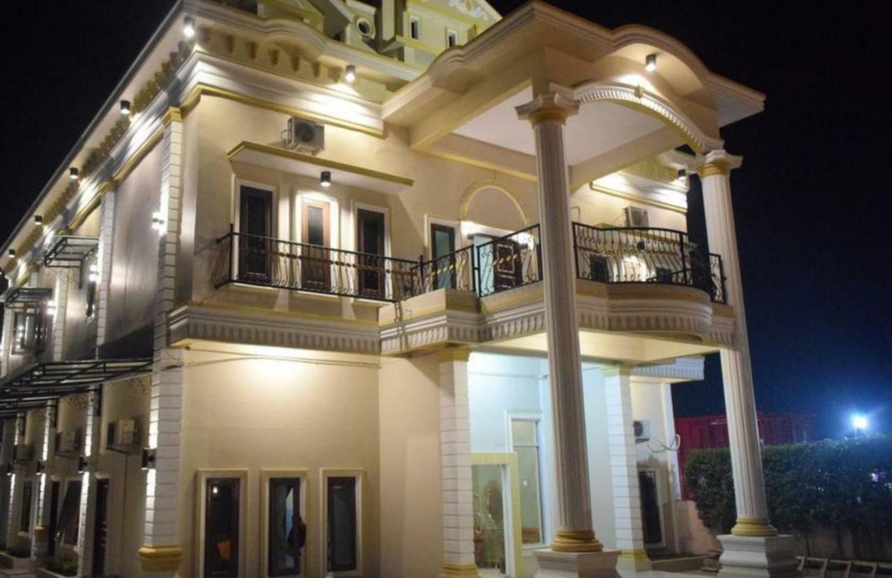 Hotel Grand Family Sungairampah Zewnętrze zdjęcie