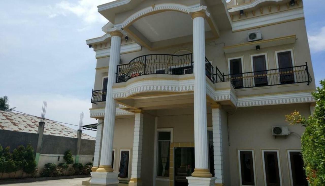 Hotel Grand Family Sungairampah Zewnętrze zdjęcie